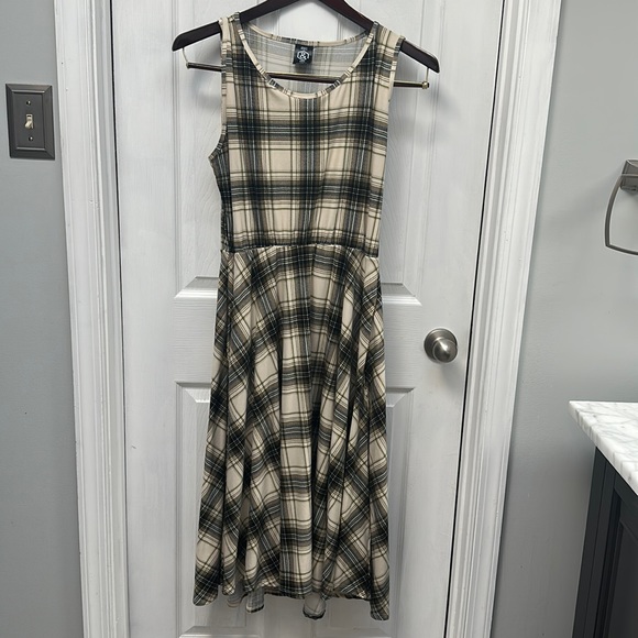 Agnes & Dora MIDI Plaid Dress Large EUC - Picture 1 of 3
